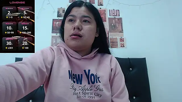 April Becker online show from March 13, 2026, 3:02 am