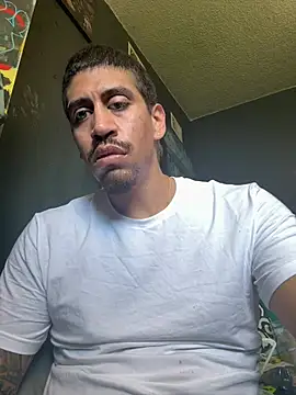 Snapshot of busnfatnutsLildee chatting on March 24, 2026, 8:47 pm busnfatnutsLildee online show from March 24, 2026, 8:47 pm