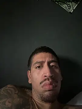 Snapshot of busnfatnutsLildee chatting on March 31, 2026, 3:56 pm busnfatnutsLildee online show from March 31, 2026, 3:56 pm