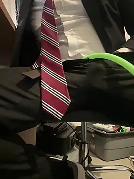 jasoncali305 online show from January 7, 2026, 3:14 pm