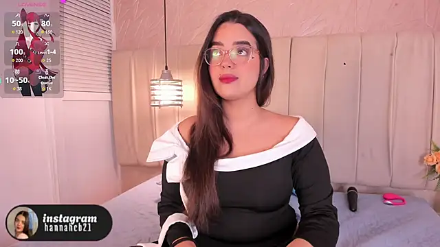 hannahst  online show from February 3, 2026, 8:03 pm