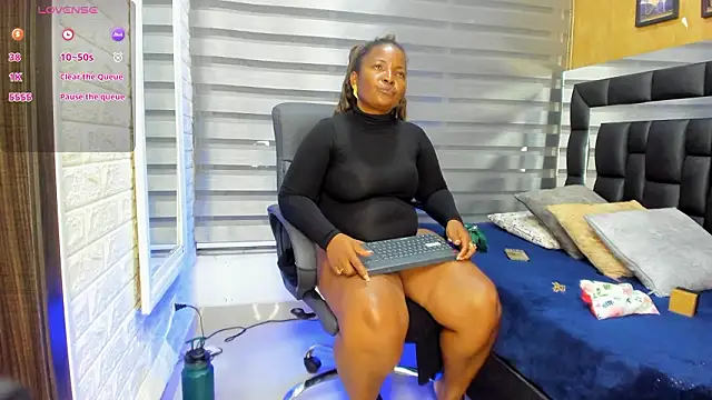 sheyla  ebony online show from February 4, 2026, 1:44 am