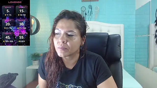 Snapshot of eva_sk chatting on November 27, 2025, 10:39 am eva sk online show from November 27, 2025, 10:39 am