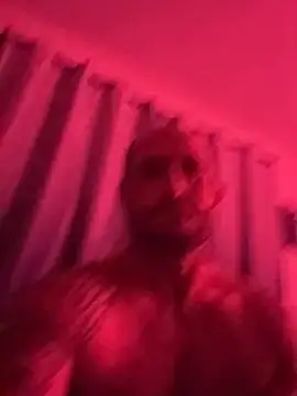 skip69xxx online show from April 22, 2026, 8:39 am