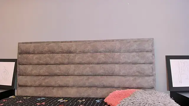 Aliciabloom online show from October 11, 2025, 12:36 pm