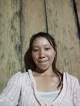 bonnie-00 online show from May 24, 2026, 12:10 pm