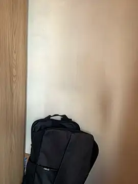 Isawilliams online show from October 2, 2025, 7:54 pm