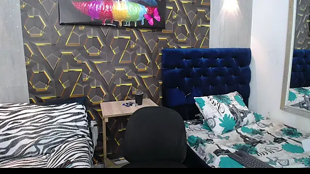 fire drako  online show from September 12, 2025, 4:34 am