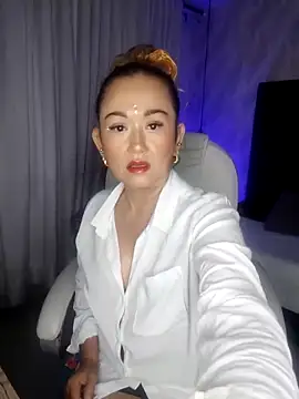 BunnyGlow50 online show from October 1, 2025, 3:34 am