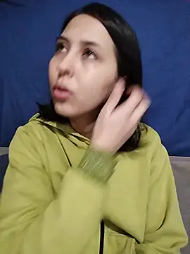 scarletoficial online show from July 16, 2026, 11:33 pm