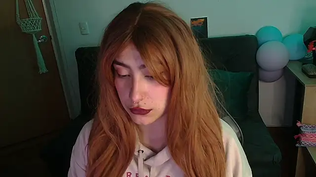 Miacatsito3 online show from November 25, 2025, 11:49 pm