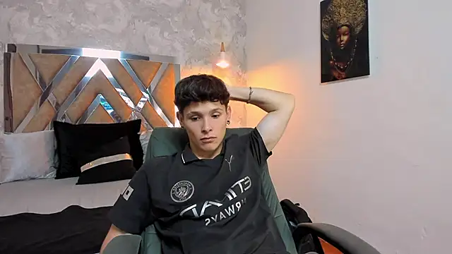 Snapshot of kraven_lust chatting on November 11, 2025, 3:06 am kraven lust online show from November 11, 2025, 3:06 am