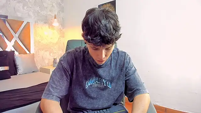 kraven lust online show from December 3, 2025, 3:03 am