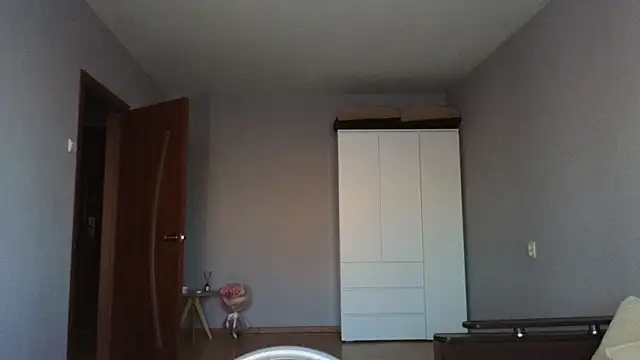 Lillian-Clark online show from December 20, 2025, 11:17 am