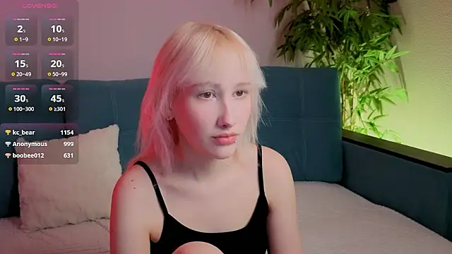 evlica online show from March 14, 2026, 2:11 pm