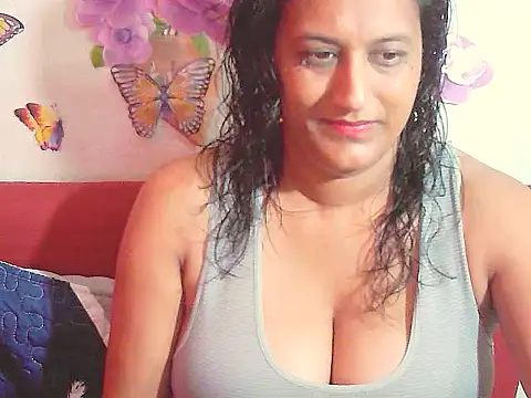 Indiansexyboobs18 online show from September 23, 2025, 8:50 am