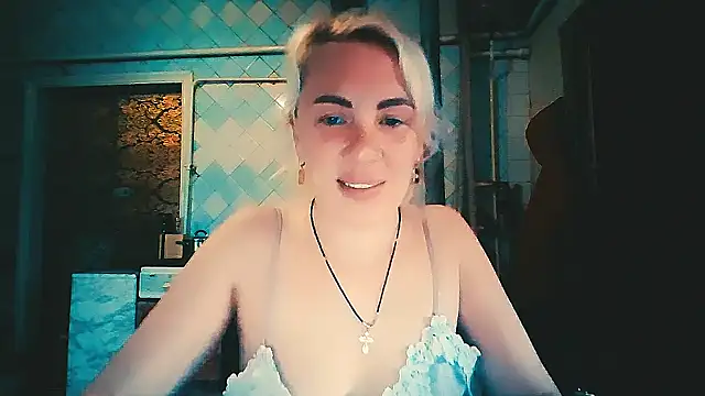 EmmaCat  online show from April 23, 2026, 11:53 am