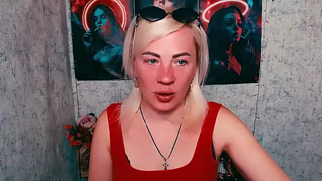 Snapshot of EmmaCat_ chatting on June 2, 2026, 4:14 am EmmaCat online show from June 2, 2026, 4:14 am