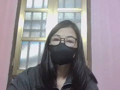 AmyChan086 online show from December 19, 2025, 2:40 am