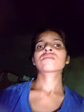 Snapshot of Saloni-Gupta chatting on September 29, 2025, 6:24 pm Saloni-Gupta online show from September 29, 2025, 6:24 pm