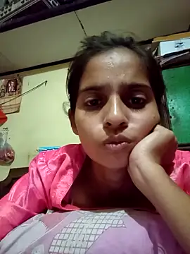 Snapshot of Saloni-Gupta chatting on October 4, 2025, 4:27 pm Saloni-Gupta online show from October 4, 2025, 4:27 pm