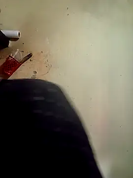 Snapshot of Saloni-Gupta chatting on October 25, 2025, 5:48 am Saloni-Gupta online show from October 25, 2025, 5:48 am