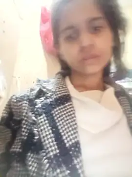 Snapshot of Saloni-Gupta chatting on January 14, 2026, 5:02 am Saloni-Gupta online show from January 14, 2026, 5:02 am