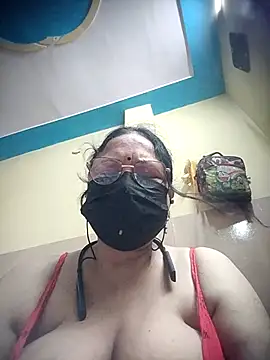 thehotlady online show from July 26, 2026, 3:58 am