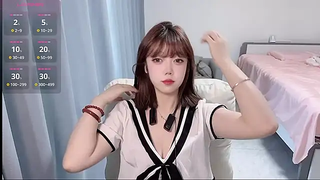 Lucky Cici online show from October 11, 2025, 11:25 pm