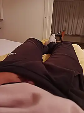 fullystroked online show from December 2, 2025, 6:14 pm