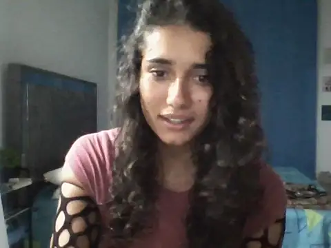 Snapshot of JadeObsession chatting on October 6, 2025, 1:25 am JadeObsession online show from October 6, 2025, 1:25 am