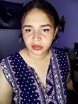 Julie wallace online show from March 4, 2026, 8:15 pm