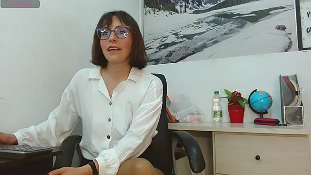 Ava Raye online show from March 4, 2026, 7:31 pm