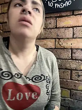 Snapshot of AlissaSpellman chatting on October 2, 2025, 6:59 pm AlissaSpellman online show from October 2, 2025, 6:59 pm