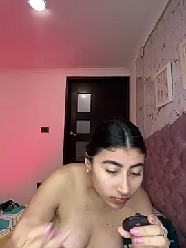 Isabella Montoya online show from October 26, 2025, 4:46 pm