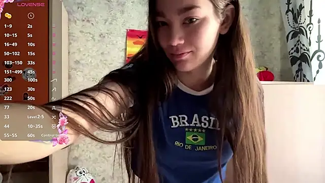 Snapshot of Cuteviola chatting on May 29, 2026, 12:41 am Cuteviola online show from May 29, 2026, 12:41 am