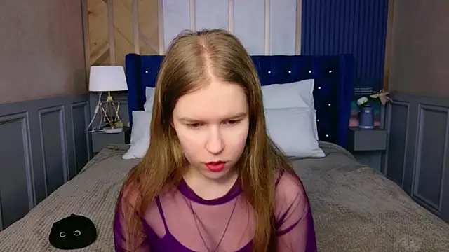 Snapshot of Alida_Brice chatting on February 4, 2026, 5:46 am Alida Brice online show from February 4, 2026, 5:46 am