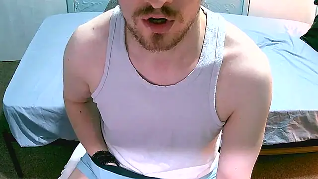 britlad77 online show from September 22, 2025, 1:46 pm