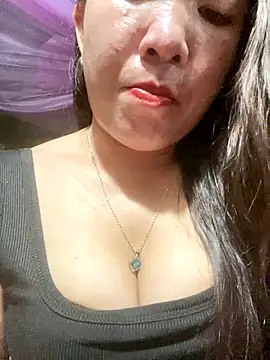 Luna-ass online show from October 15, 2025, 12:27 pm