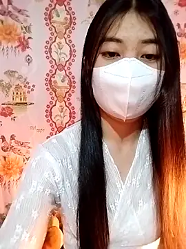 Damhan12 online show from December 17, 2025, 4:18 am