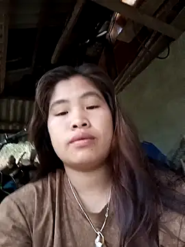 Luyen004 online show from March 4, 2026, 12:38 am