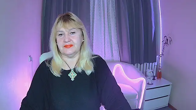 EmmaEllison online show from November 14, 2025, 6:56 am