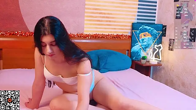 Snapshot of MelanieMooor chatting on December 20, 2025, 1:07 pm MelanieMooor online show from December 20, 2025, 1:07 pm