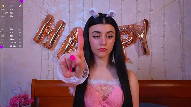 Snapshot of MelanieMooor chatting on February 15, 2026, 6:26 pm MelanieMooor online show from February 15, 2026, 6:26 pm