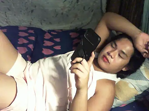 Huntrix2025 online show from October 27, 2025, 10:19 am