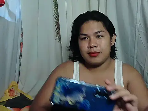 Huntrix2025 online show from March 4, 2026, 8:09 am