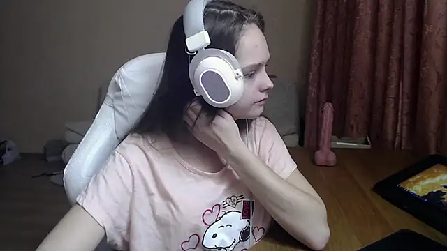 SharybbFace online show from October 19, 2025, 3:12 pm