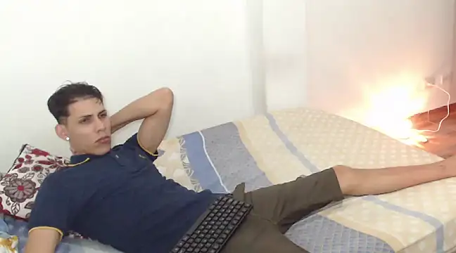 Snapshot of kingfm chatting on January 24, 2025, 3:00 am kingfm online show from January 24, 2025, 3:00 am