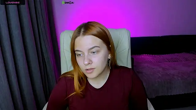 Snapshot of red__dizzy chatting on September 23, 2025, 8:34 pm red dizzy online show from September 23, 2025, 8:34 pm