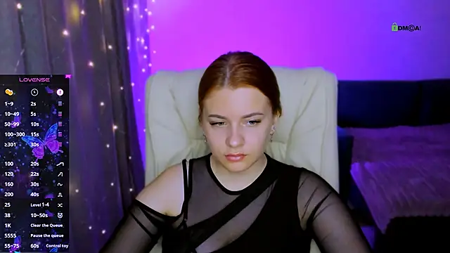 Snapshot of red__dizzy chatting on October 23, 2025, 9:35 pm red dizzy online show from October 23, 2025, 9:35 pm